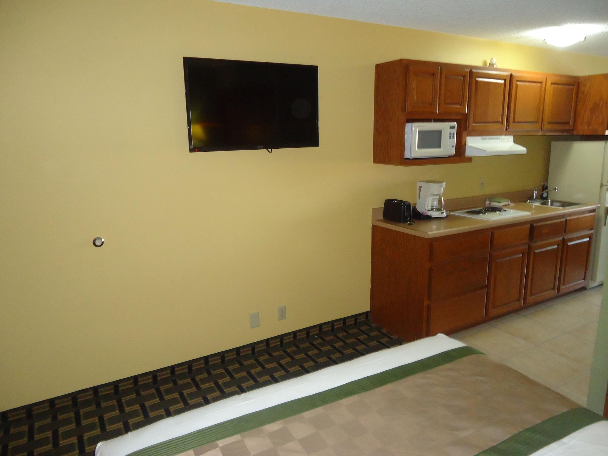 Townhouse Extended Stay Hotel Downtown Lincoln Exterior photo
