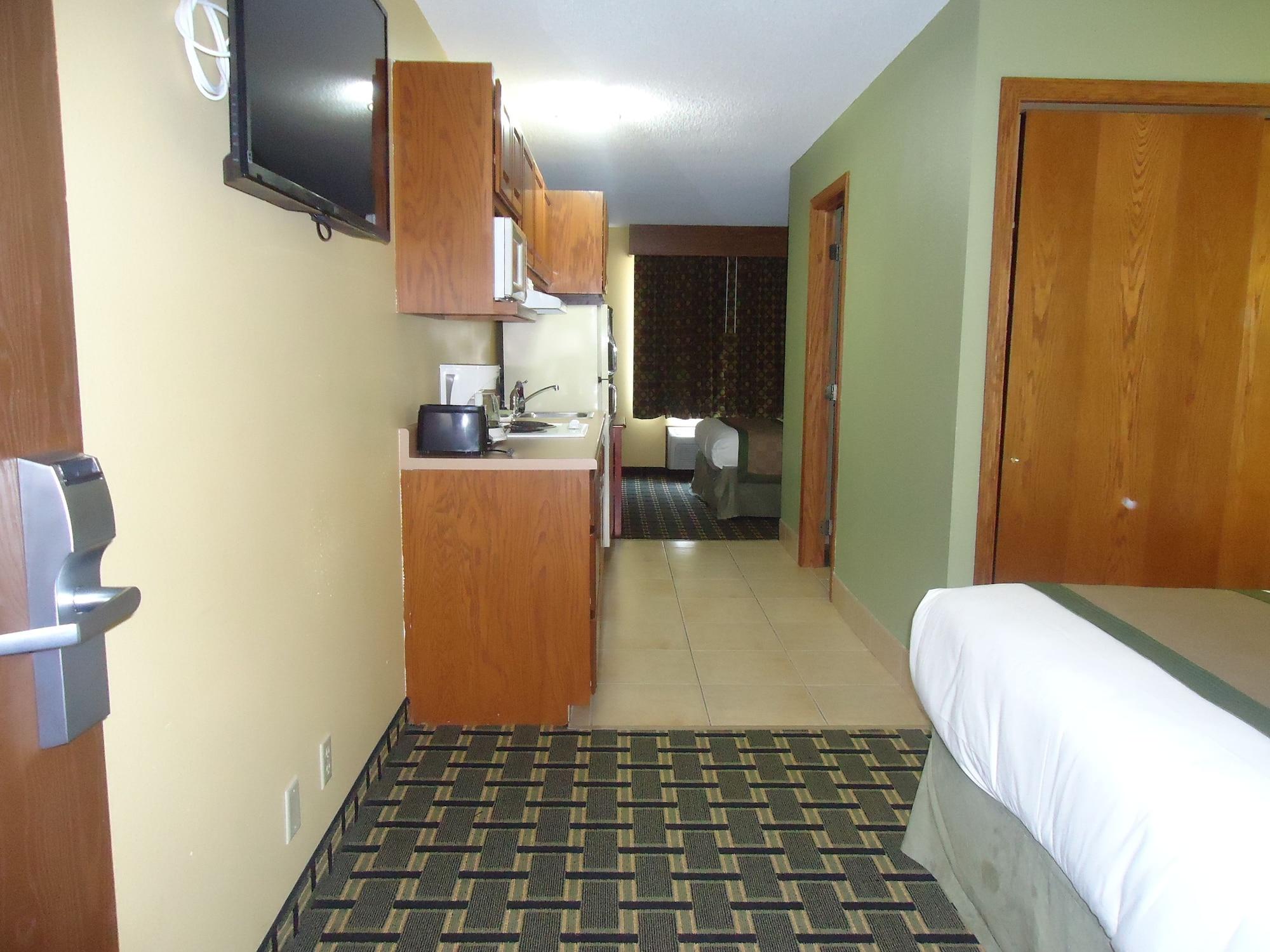 Townhouse Extended Stay Hotel Downtown Lincoln Exterior photo